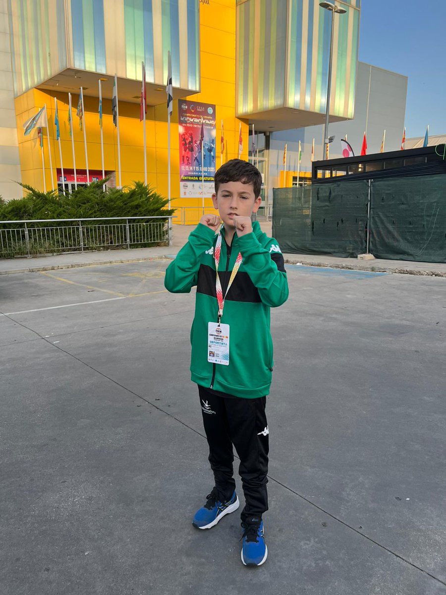 Algunas deportistas y técnicos en el Cto. España en Edad Escolar (Guadalajara 2025) <a href="/jovendeportEXT/">Jóvenes y Deportes Extremadura</a> <a href="/FJyD/">Fundación Jóvenes y Deporte 🅵🅹🆈🅳 💚🤍🖤</a> (2 de 2)