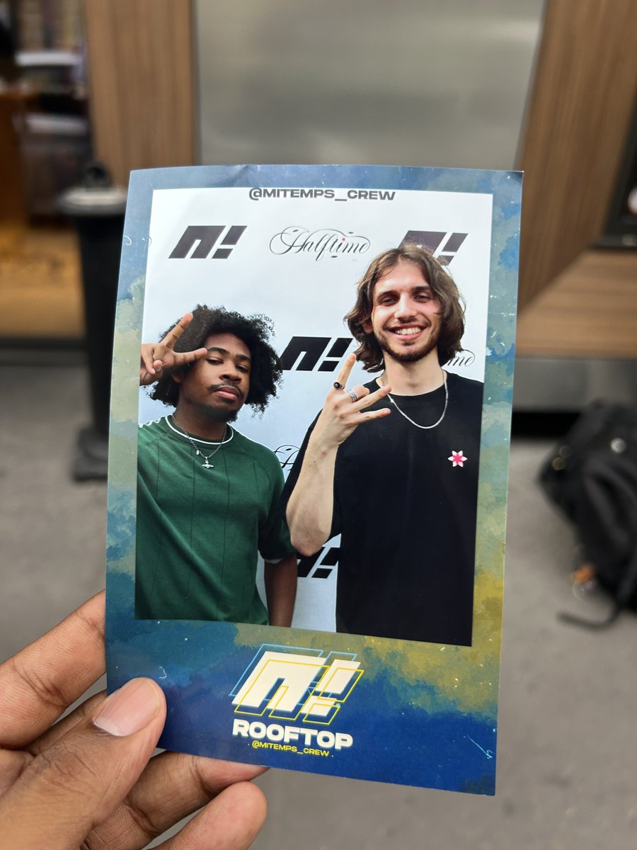 13e à la Mi Temps x Rooftop en perdant contre Sirknight et Naetoru 

Mes 2 derniers tournois sont durs 😭😭 mais j’suis confiant pour la suite, mon Falco progresse et je reste au point avec Fox donc c’est carré

Ggs à tous on va tout donner à l’URBX semaine pro !