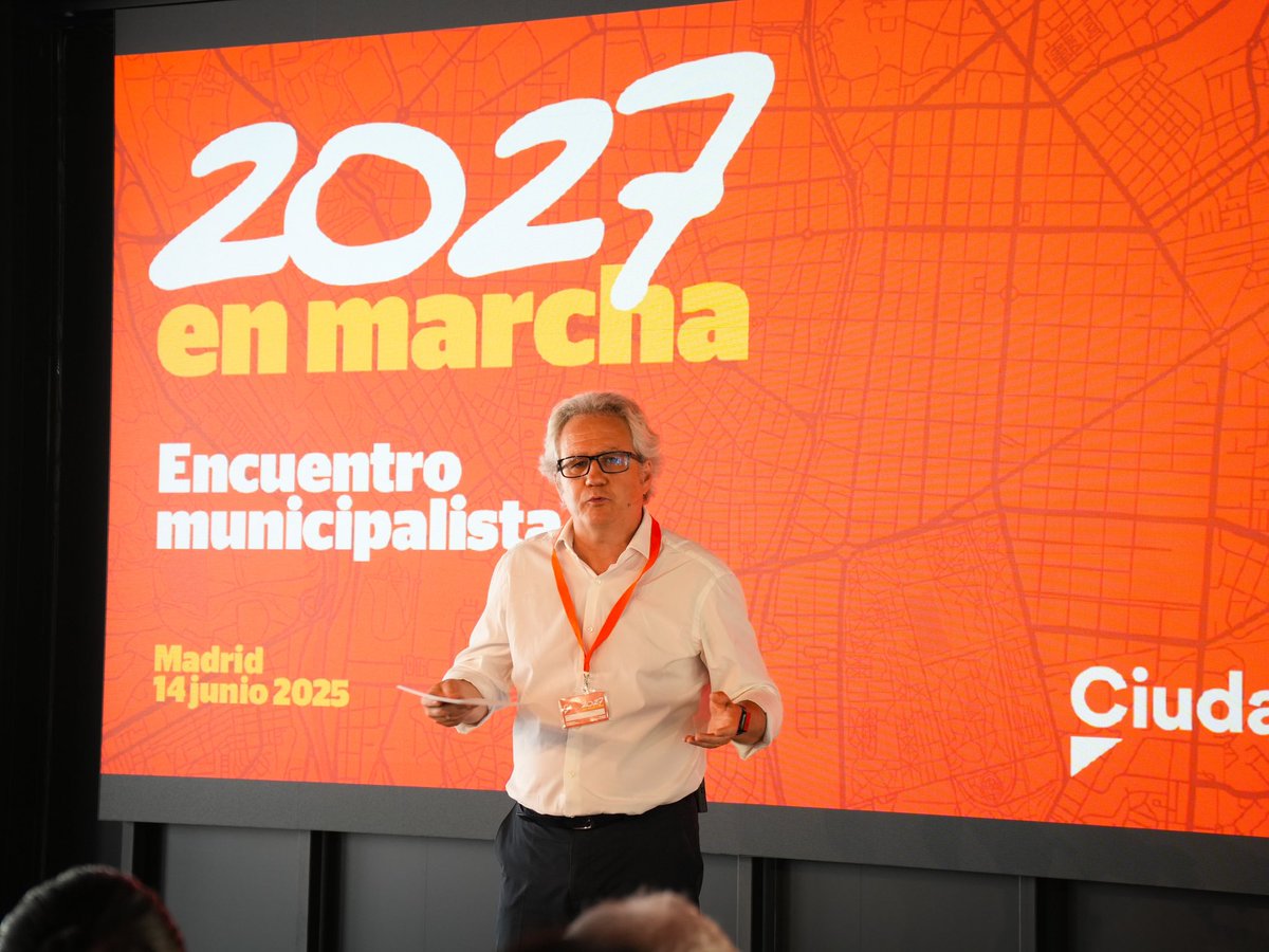 CPerezNievas's tweet image. Gracias a todos los compañeros que habéis participado en esta jornada municipalista. Sois el mejor ejemplo de servicio público y compromiso con la regeneración que España necesita.

Juntos, desde lo local, devolveremos la dignidad y la esperanza a nuestra política.

#2027enMarcha