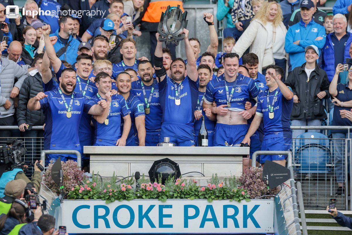 Leinster brought the URC trophy up into the Hogan Stand for a second lift.