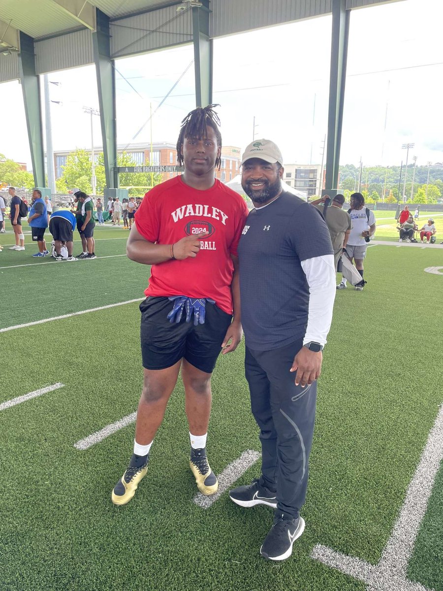 Desmond_thomas7's tweet image. Had fun!!! @UAB_FB @CoachShepard_ @DexPreps @WadleyAthletics @troy_report @ScoutFball