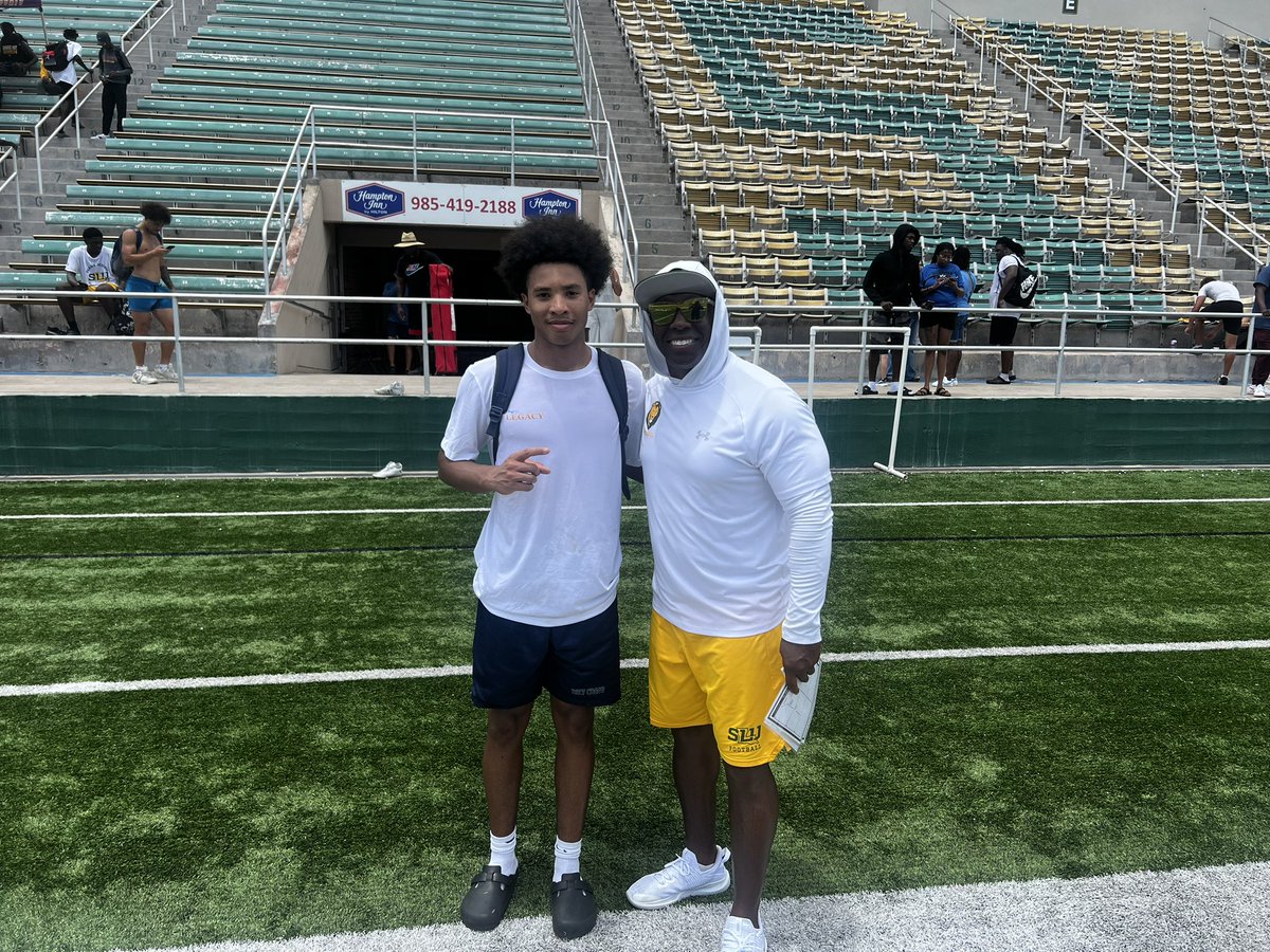 _19Problemz's tweet image. Had a great time @LionUpFootball today!! Thankful for the opportunity @camobrien6 @CoachSlaughter2 @scott_wattigny @DPTnola