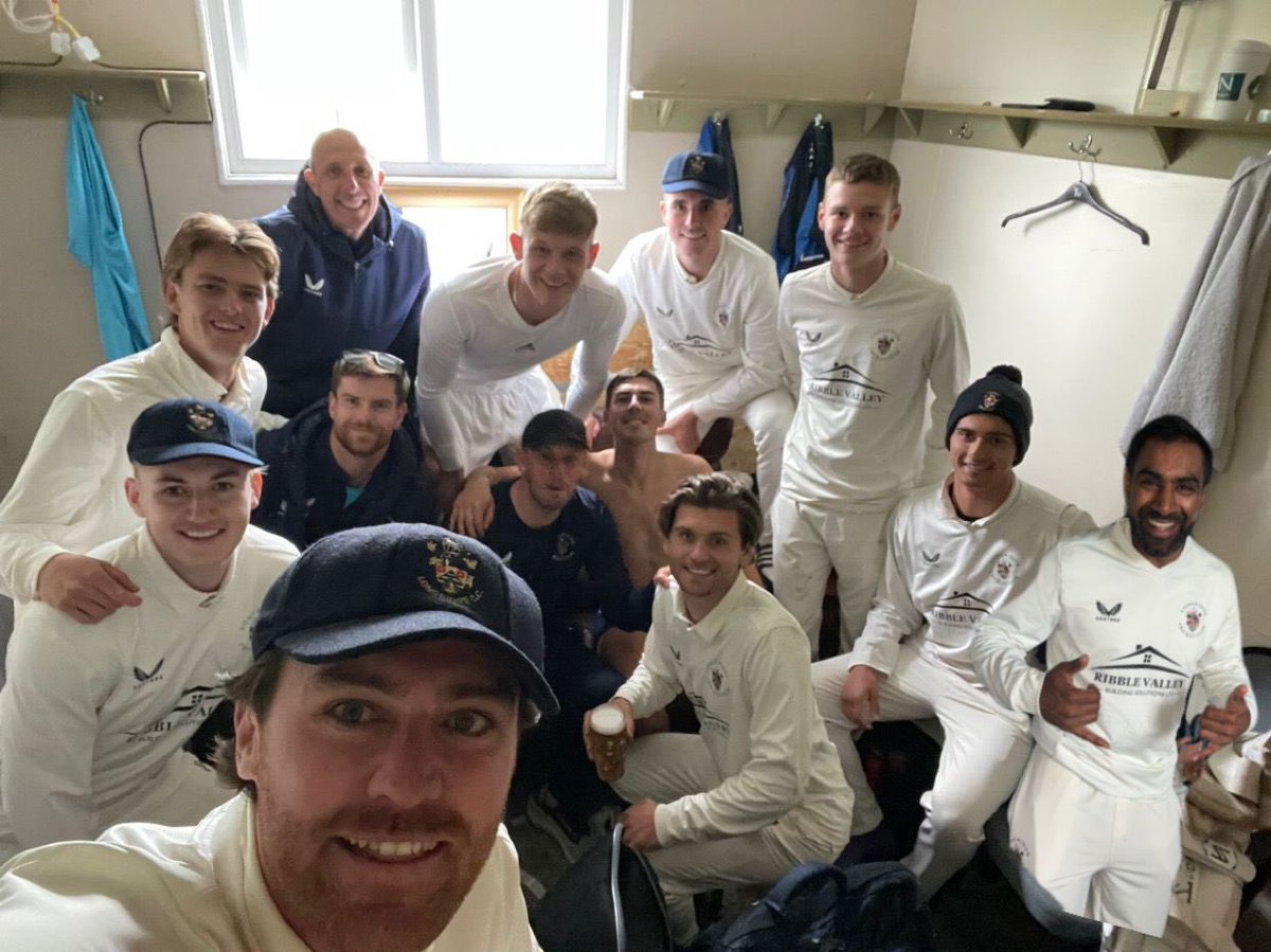 Longridge CC (@longridgecc) on Twitter photo The 1’s get off the mark for the season with a comprehensive 10 wicket win over Chorley, in a rain reduced t20 game 👏🏼
<a href="/Gabr1elD/">Gabriel Dowthwaite</a> 6-0-27-3
<a href="/Taariq_Chicky/">Taariq Chiecktey</a> 79*(62)
<a href="/Joshmullin97/">mullin</a> 38*(44)
That one’s for our DOC, Fergy 🙏🏼
Get well soon pal 💙 The 1’s get off the mark for the season with a comprehensive 10 wicket win over Chorley, in a rain reduced t20 game 👏🏼
<a href="/Gabr1elD/">Gabriel Dowthwaite</a> 6-0-27-3
<a href="/Taariq_Chicky/">Taariq Chiecktey</a> 79*(62)
<a href="/Joshmullin97/">mullin</a> 38*(44)
That one’s for our DOC, Fergy 🙏🏼
Get well soon pal 💙