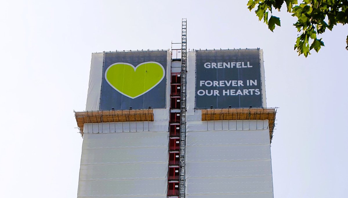 Today marks the 8th anniversary of the tragic #GrenfellTower fire. We pray &amp; remember the 72 people who lost their lives and all their loved ones  who have been affected by this tragedy 💚 #YNWA