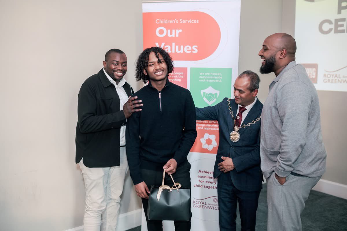 adel_khaireh's tweet image. Exciting times at the Young People’s Council as we welcomed the next generation ready to make change in Royal Greenwich! We also bid farewell to those who’ve influenced decisions since 2023. Follow their journey on Instagram and TikTok @GreenwichYPC. #Greenwich #YoungCouncil