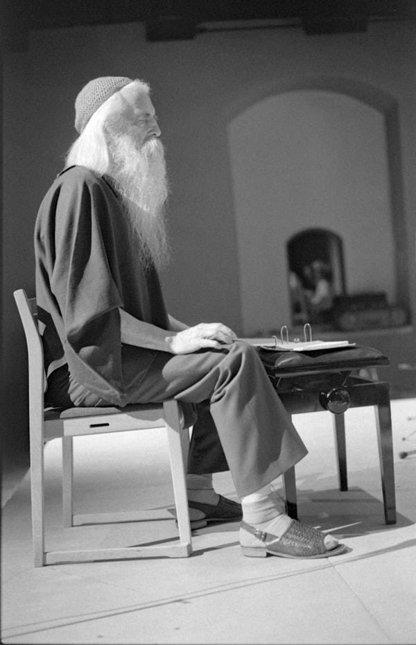 Experimentación sonora, rigor técnico y creatividad colectiva 🎶
Esta tarde el ensamble Godnoom (MX) explorará la riqueza polifónica y el minimalismo de Moondog en un concierto especial.
⌚17:00 | Entrada libre
✨ shorturl.at/uIhBB