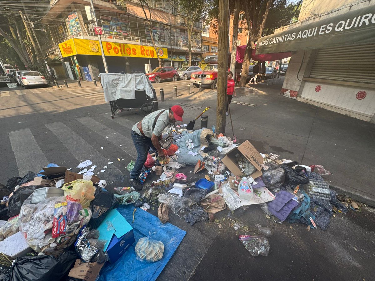 Alessandra Rojo de la Vega tweet media