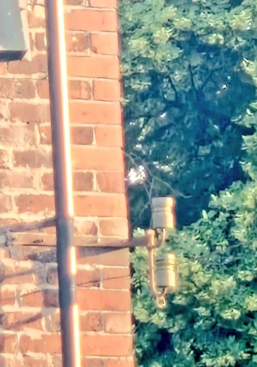 Now you must be crackin' on if you remember these and what they were for.  My neighbour still has one. Must be defunct now surely! 🤔