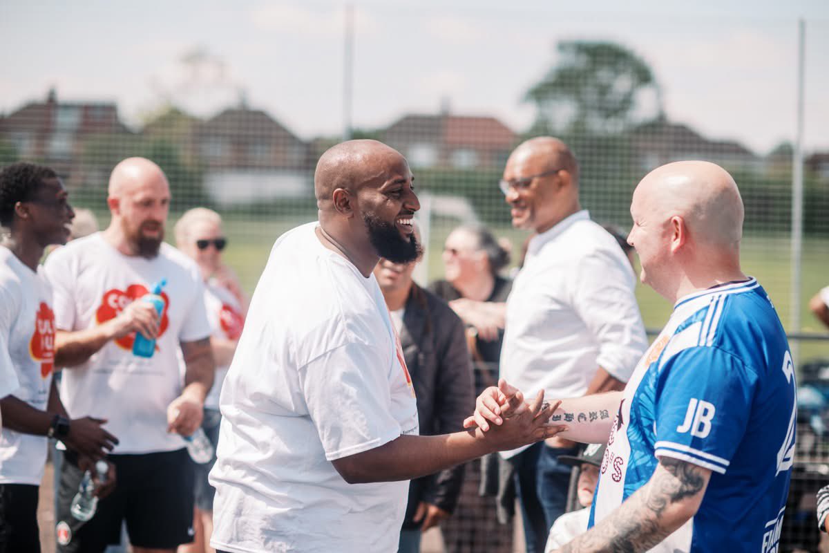 adel_khaireh's tweet image. The Royal Borough of Greenwich kicked off its first football match for Foster Care Fortnight! 🌟 Foster carers, children in care, council staff, and local councillors united for a friendly game against Avery Hill reserves. A great way to celebrate the Power of Relationships! ⚽️