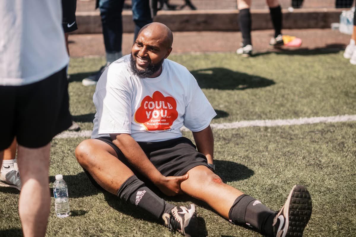 adel_khaireh's tweet image. The Royal Borough of Greenwich kicked off its first football match for Foster Care Fortnight! 🌟 Foster carers, children in care, council staff, and local councillors united for a friendly game against Avery Hill reserves. A great way to celebrate the Power of Relationships! ⚽️