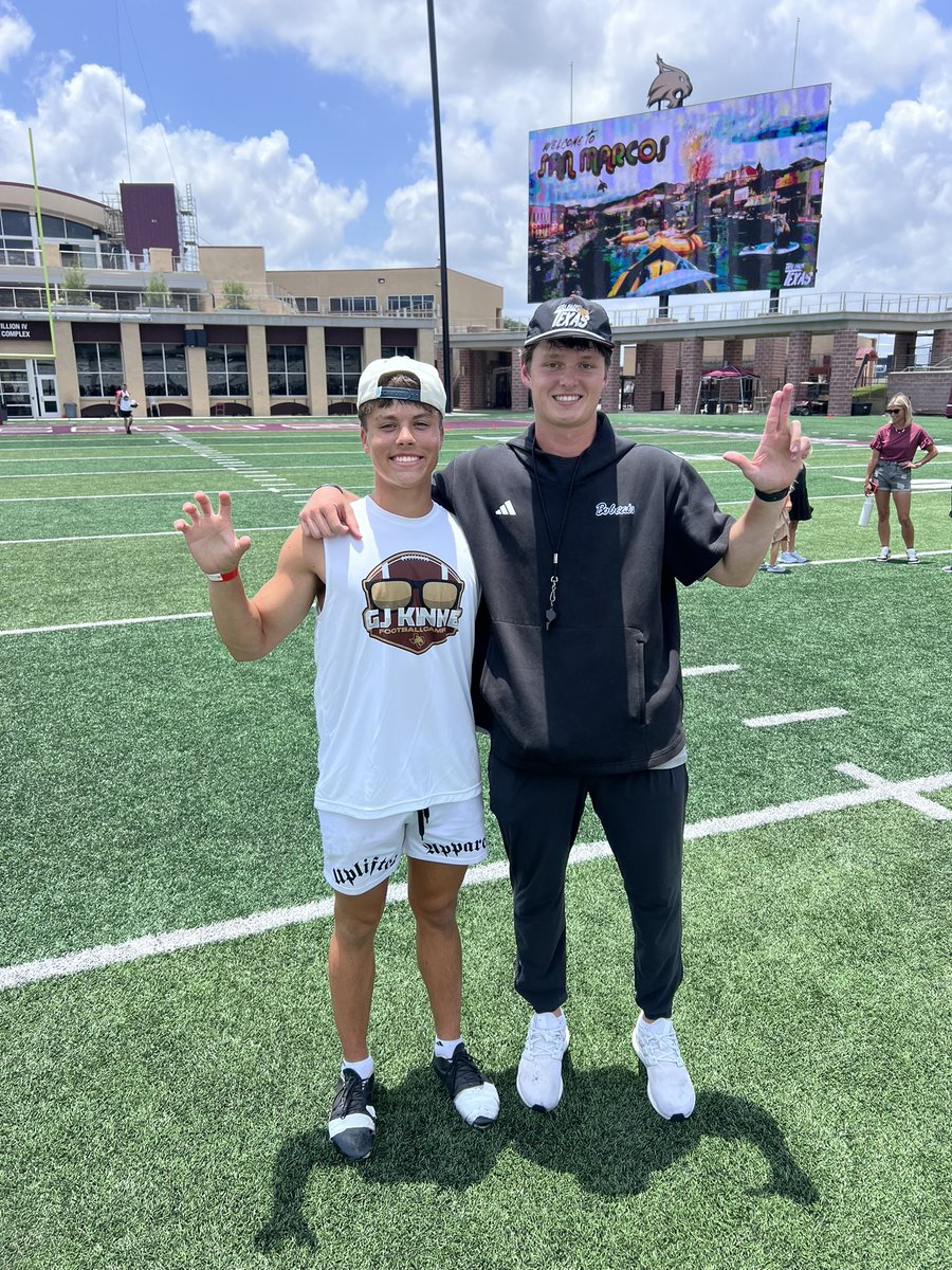bo_holeman1's tweet photo. Had a great time at the @TXSTATEFOOTBALL specialist camp making it to the 3rd round in FG Comp!
Thank you @CoachTBurns!
@CoachNickLaw @CoachKLars @CoachJeffBanks @CoachScifers @CoachKyleCooper @CoachSukenik @CoachBrownUTSA @XavierZLopez @CoachSchoonie @CoachMcNeely_ @ExpoRecruits @SportPrepX @TheTop5s_ @TopPreps