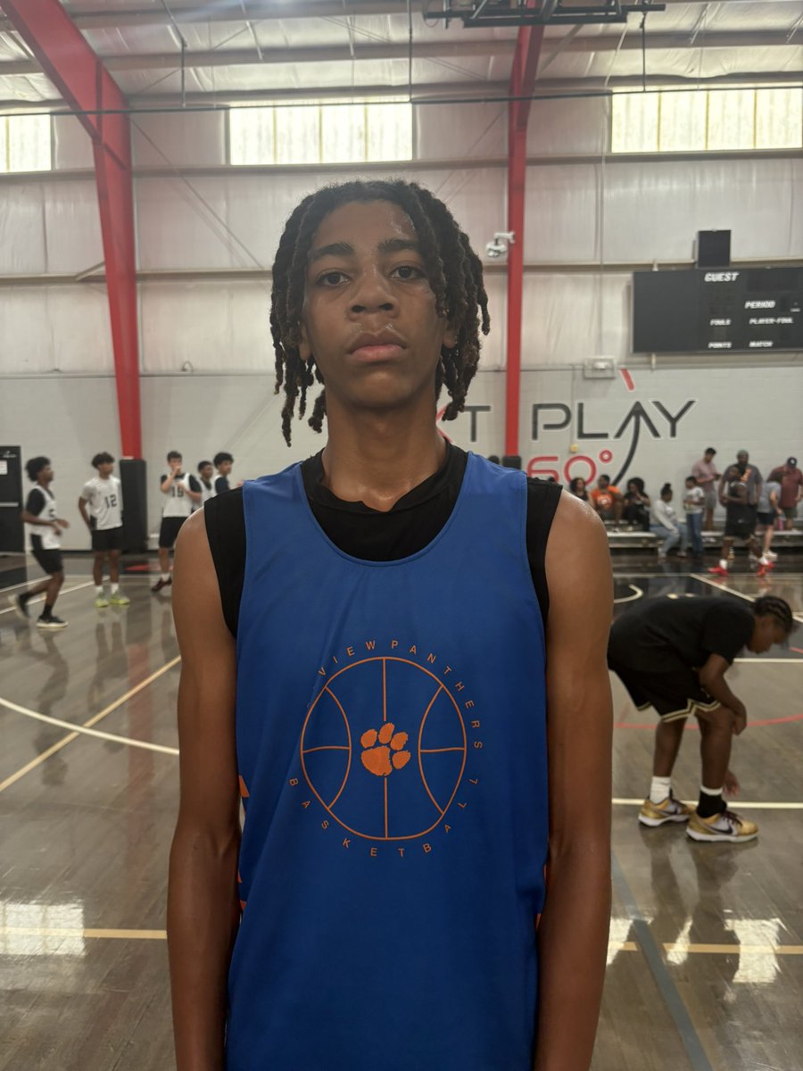 Brandon Pemberyon is a promising prospect for Parkview. 

He has a good mid range game and can stretch the floor with his three pointer. 

He is also an athletic finisher that can finish above the rim. He also uses his athleticism on the defensive end to change shots at the rim.