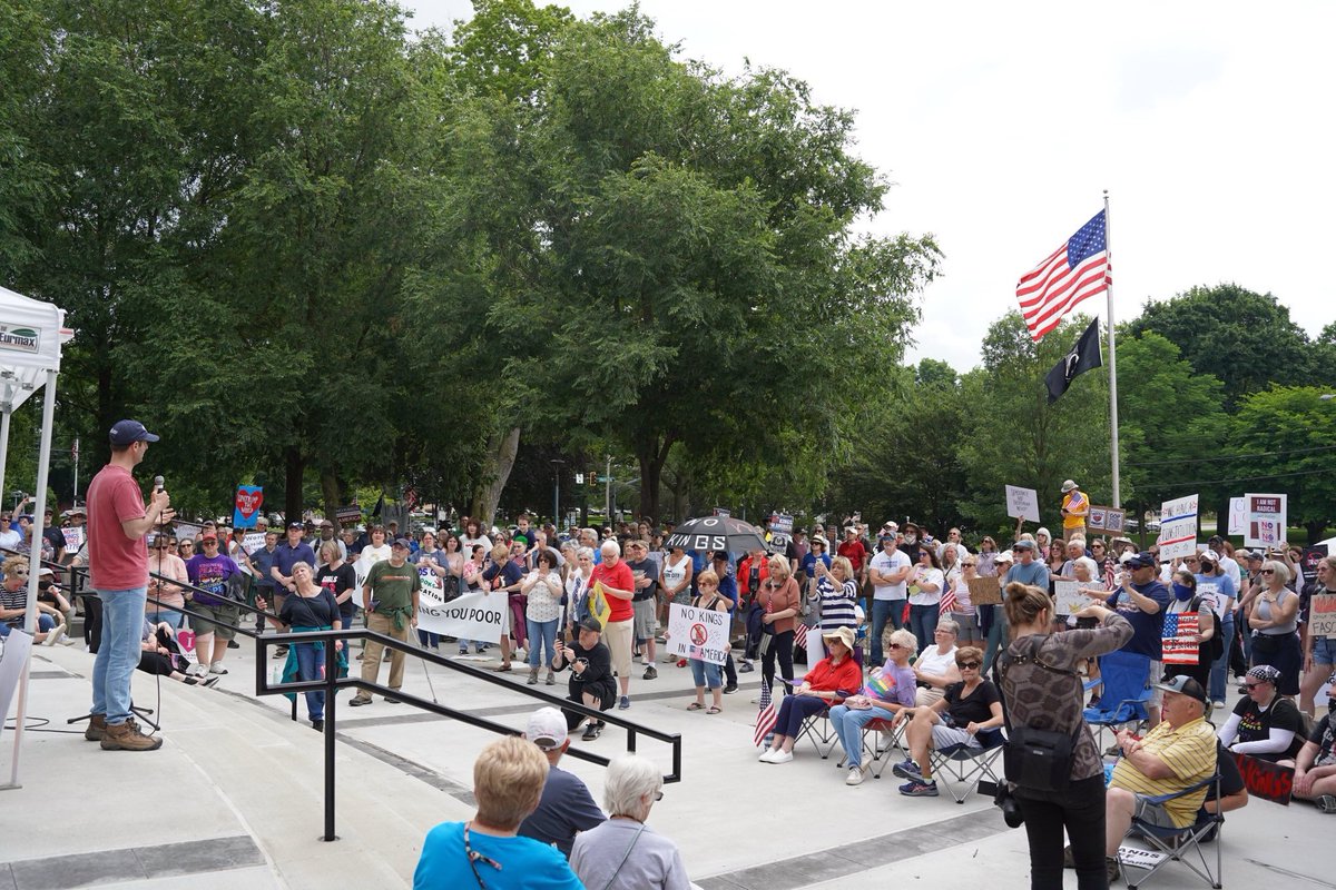 Chris Deluzio (@chrisforpa) on Twitter photo Patriotism demands that we stand strong for our democracy, and it’s about showing up for your community.
Thanks to the <a href="/bcdemparty/">Beaver County Dems</a>, <a href="/BCYDemocrats/">Beaver County Young Democrats</a> for hosting a massive No Kings Rally and Military Mission Drive today! Patriotism demands that we stand strong for our democracy, and it’s about showing up for your community.
Thanks to the <a href="/bcdemparty/">Beaver County Dems</a>, <a href="/BCYDemocrats/">Beaver County Young Democrats</a> for hosting a massive No Kings Rally and Military Mission Drive today!