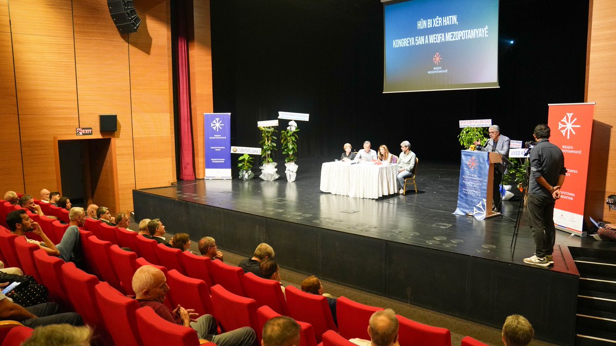 📌Eş Başkanlarımız Mezopotamya Vakfı 5. Kongresi’ne katıldı 

Eş Başkanlarımız Leyla Ayaz ve Siraç Çelik, Mezopotamya Vakfı’nın Çand Amed Kültür ve Kongre Merkezi’nde düzenlenen kongresine katıldı. 
Eş Başkanımız Çelik, kongrede dil üzerine bir konuşma yaptı. Anadilde yerel