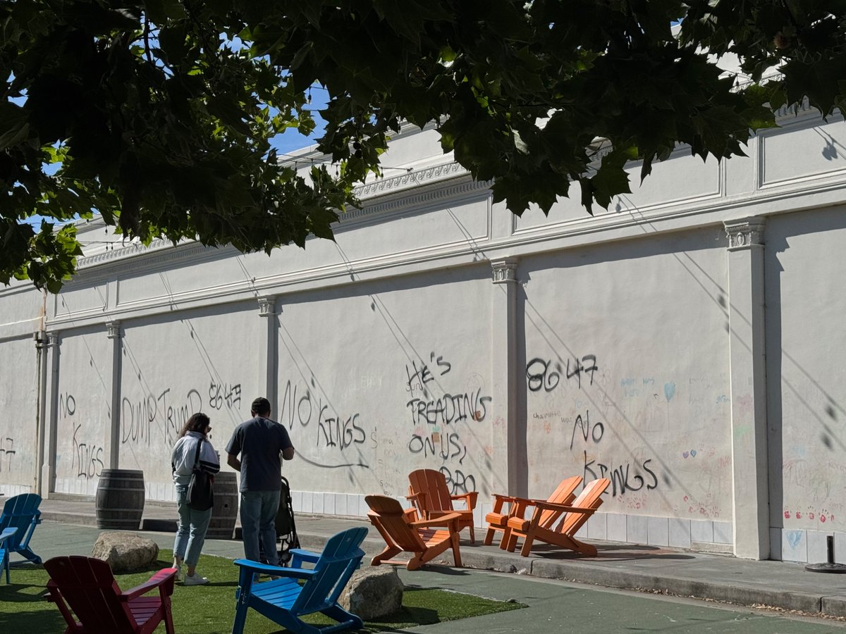 GreekGodOfHops's tweet image. Individuals that vandalize walls don’t realize how this only hurts a small business vs creating political change. Your childish behavior adds more costs to CA small businesses struggling with high costs of operations. Grow up and do it the right way!