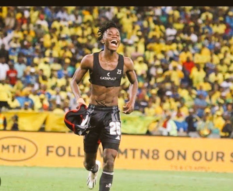 InnocentKhabz's tweet photo. Hearing now according to UPELEPELE 🌶🌶OBABELA ABASENDIYA can confirm that SIMBA is 📞 KARIM  KUMVUIDI name in Tanzania very closer,  My 🌶🌶🌶is telling me now that negotiations already happening behind the scenes since Wednesday last week 👀👀 https://t.co/Uc9ainkOfa