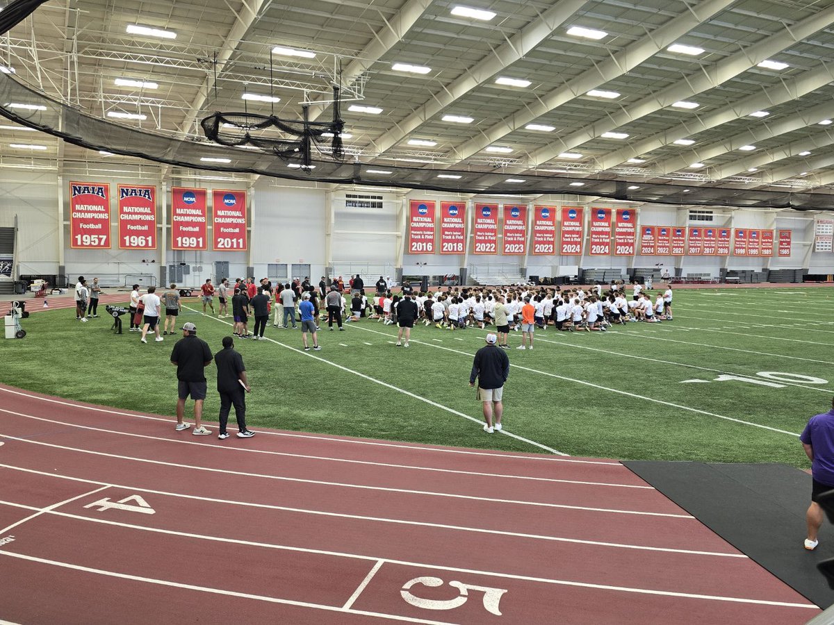 Tanner Moore tweet media