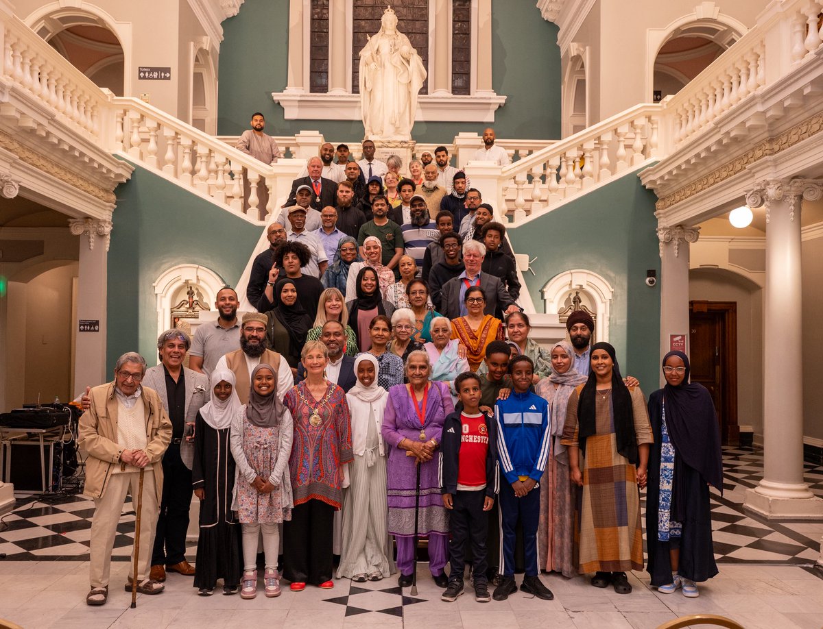 adel_khaireh's tweet image. Had a fantastic time hosting the Eid celebration at Town Hall yesterday evening! 🌙 It was wonderful to see so many amazing communities come together, especially the inspiring speeches from our young people.
