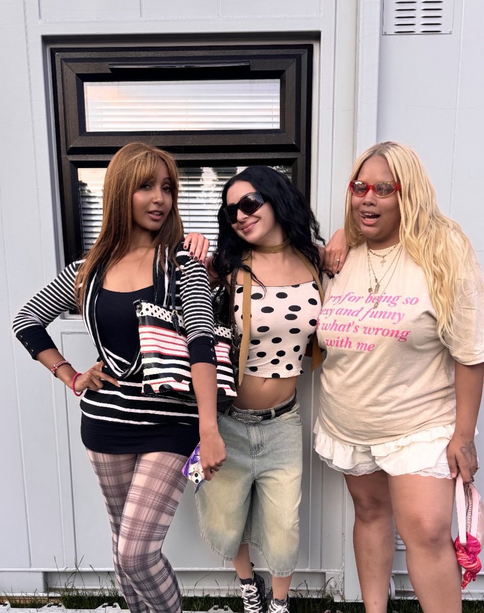 Me and the girls on the way to get all you can eat breadsticks at olive garden
