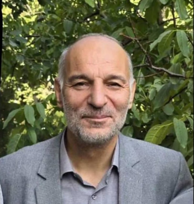 HashemiSattar's tweet image. شهید «حسین احمدی»؛ همکار ما در شرکت ارتباطات زیرساخت همدان به فیض شهادت نائل گردید. این حمله وحشیانه را قویاً محکوم میکنم. خون پاک سرداران، دانشمندان و فرزندان این سرزمین پایمال نخواهد شد و اراده ملت #ایران برای حفظ استقلال خود، استوارتر از همیشه ادامه خواهد داشت.