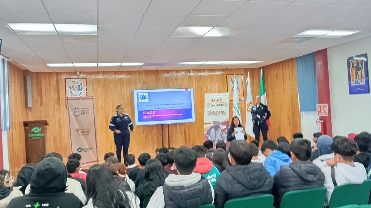 Conalep_Ati1's tweet photo. #JornadaNacionalPorLaPazYContraLasAdicciones.
Como parte de esta importante iniciativa, tuvimos el honor de presentar la conferencia “Conductas Antisociales”, impartida por especialistas de la Secretaría de Seguridad Pública de Atizapán de Zaragoza.
@Conalep_Edomex
@SEP_mx https://t.co/sDSryEQFz6