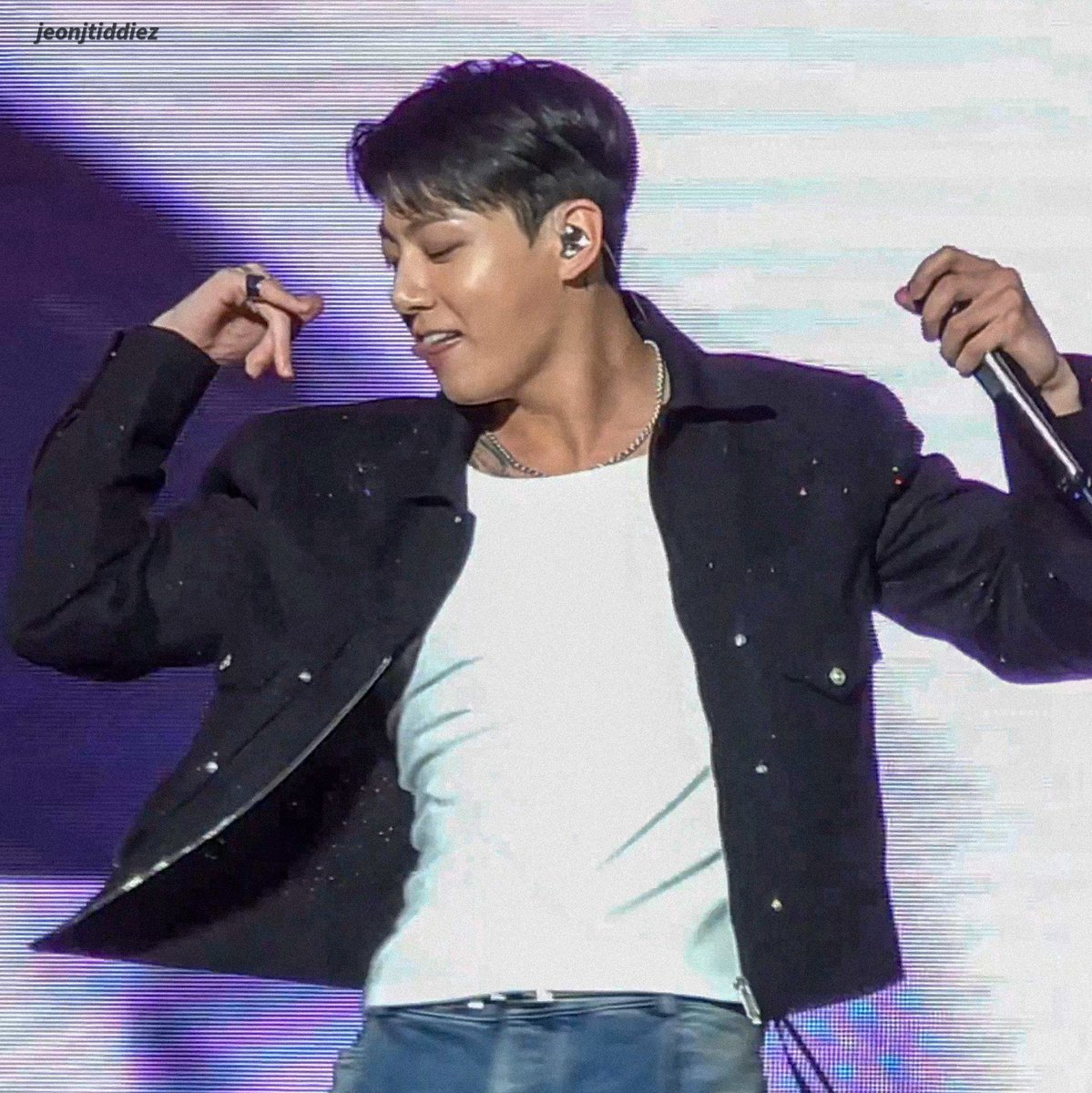 𝐹𝑢𝑟𝑞𝑎𝑛 ⊙⊝⊜ tweet media