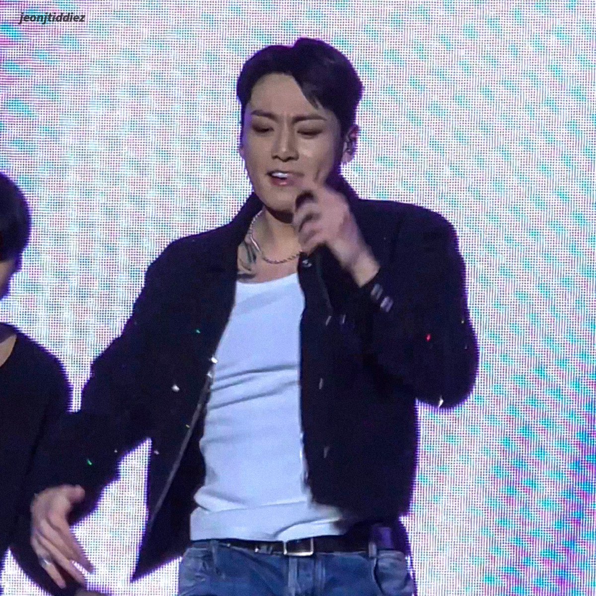 𝐹𝑢𝑟𝑞𝑎𝑛 ⊙⊝⊜ tweet media