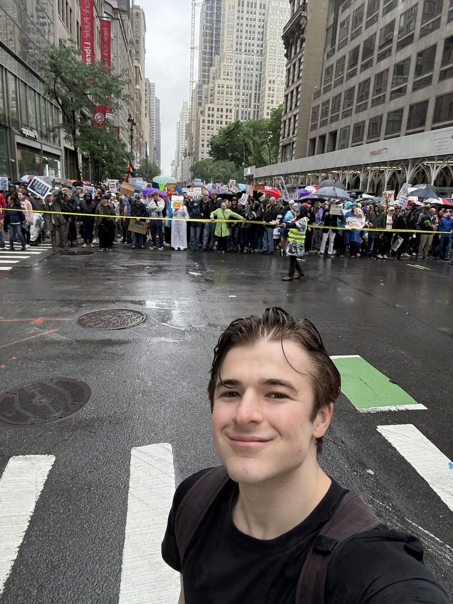 NO KINGS PROTEST IN NYC IS HUGE! AMERICA IS DONE UP WITH TRUMP!