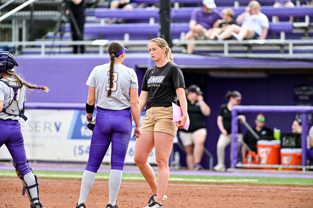 JMU Softball (@jmusoftball) on Twitter photo she's just got that SPARK π₯
wishing our very own Coach <a href="/maddiepenta/">Madison Penta</a> the best of luck with the <a href="/okcityspark/">OKC Spark Softball</a> tomorrow! π
#GoDukes she's just got that SPARK π₯
wishing our very own Coach <a href="/maddiepenta/">Madison Penta</a> the best of luck with the <a href="/okcityspark/">OKC Spark Softball</a> tomorrow! π
#GoDukes
