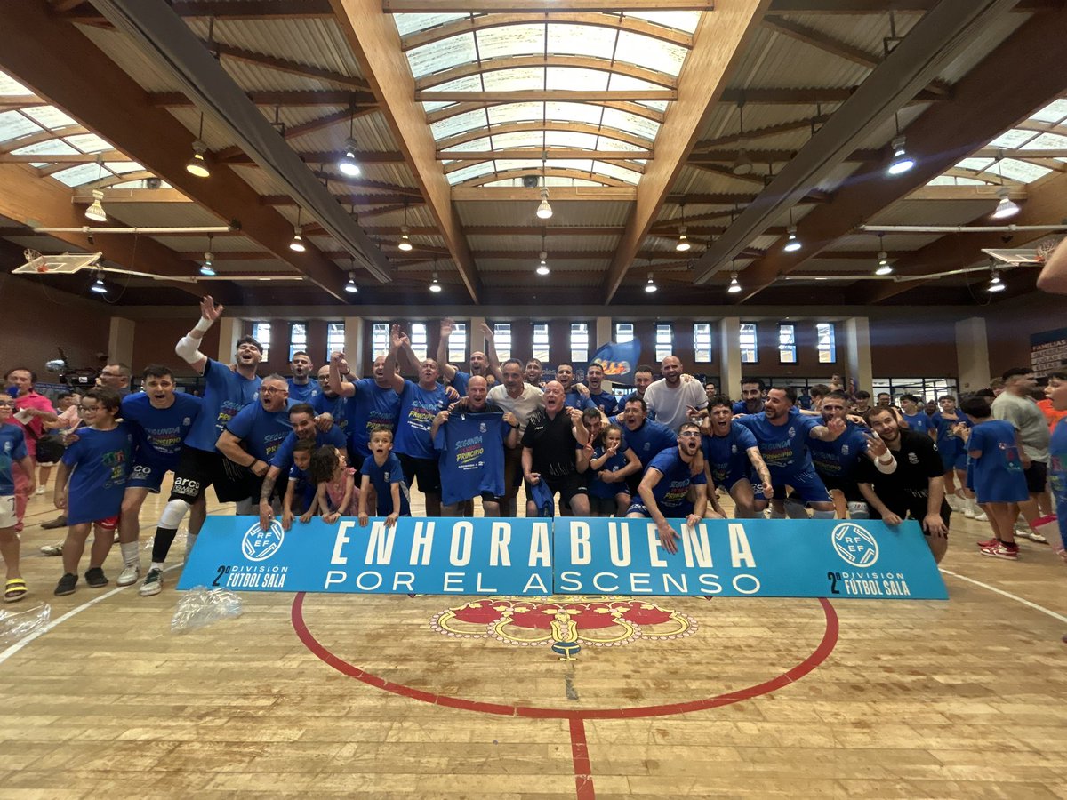 Esto no ha hecho nada más que empezar.
Siempre y solo Móstoles!!!
#canteraazul