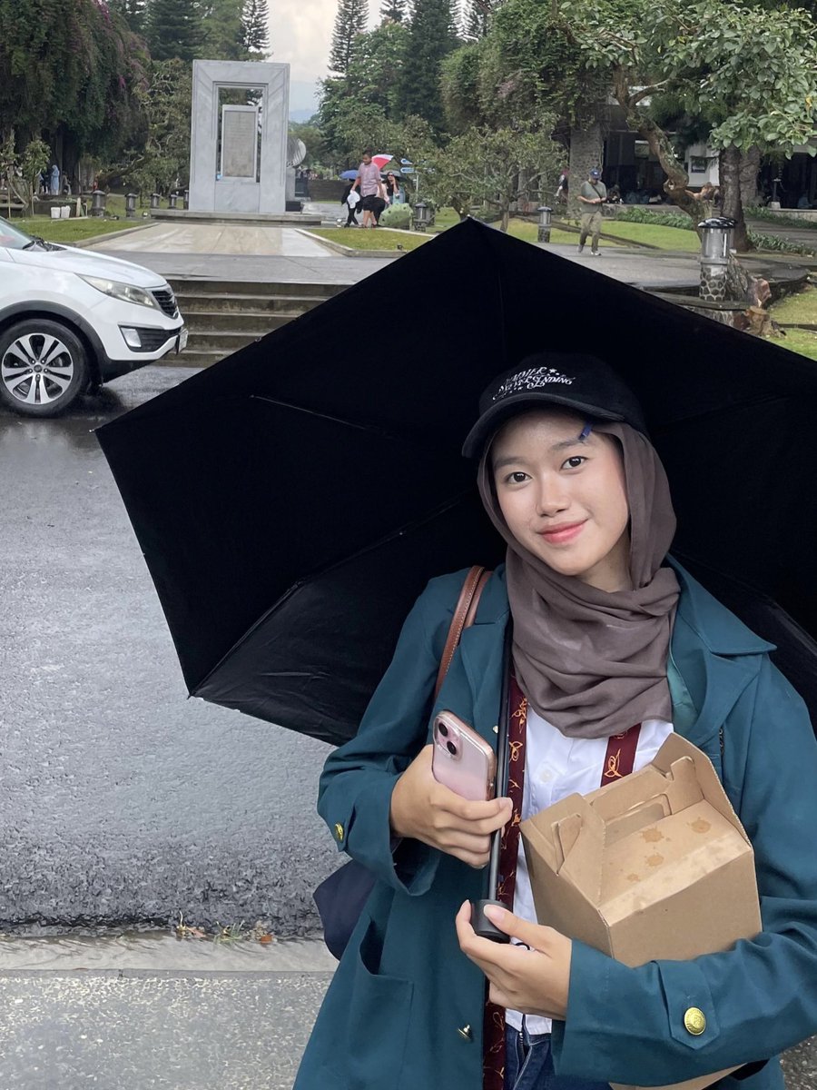 mau ngeluh tapi keinget kalo kuliah di itb was the dream i once chased so hard