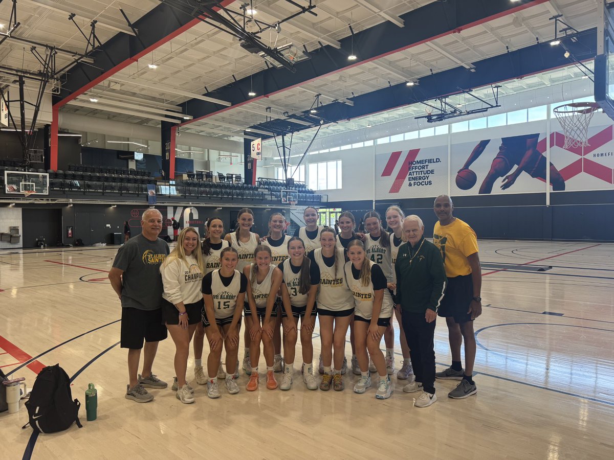 Sainteshoops's tweet image. Thank you, Cori Elms, for the great opportunity at the KC Midwest Showcase. Excellent competition and well organized. Great start for our Saintes program this summer. @MW_Showcase @SASportsFan2