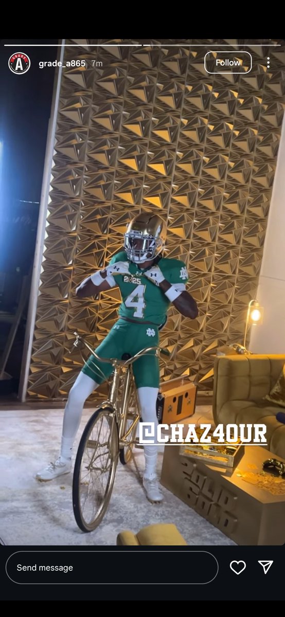 <a href="/chastonsmith_4/">Chaz</a>