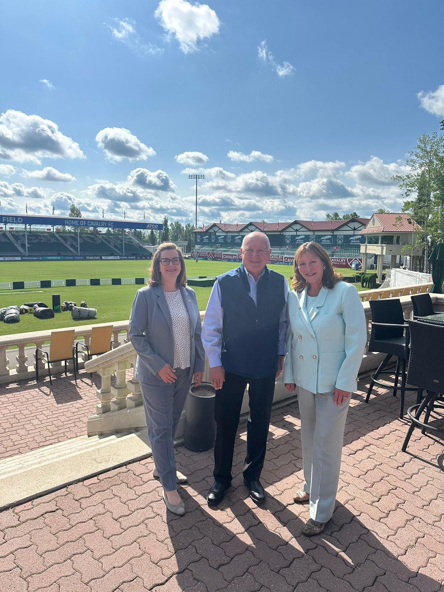 Spending a few days in Calgary ahead of the G7, my first trip to Alberta as Ambassador. Thanks to our friends and partners out west for the warm welcome!