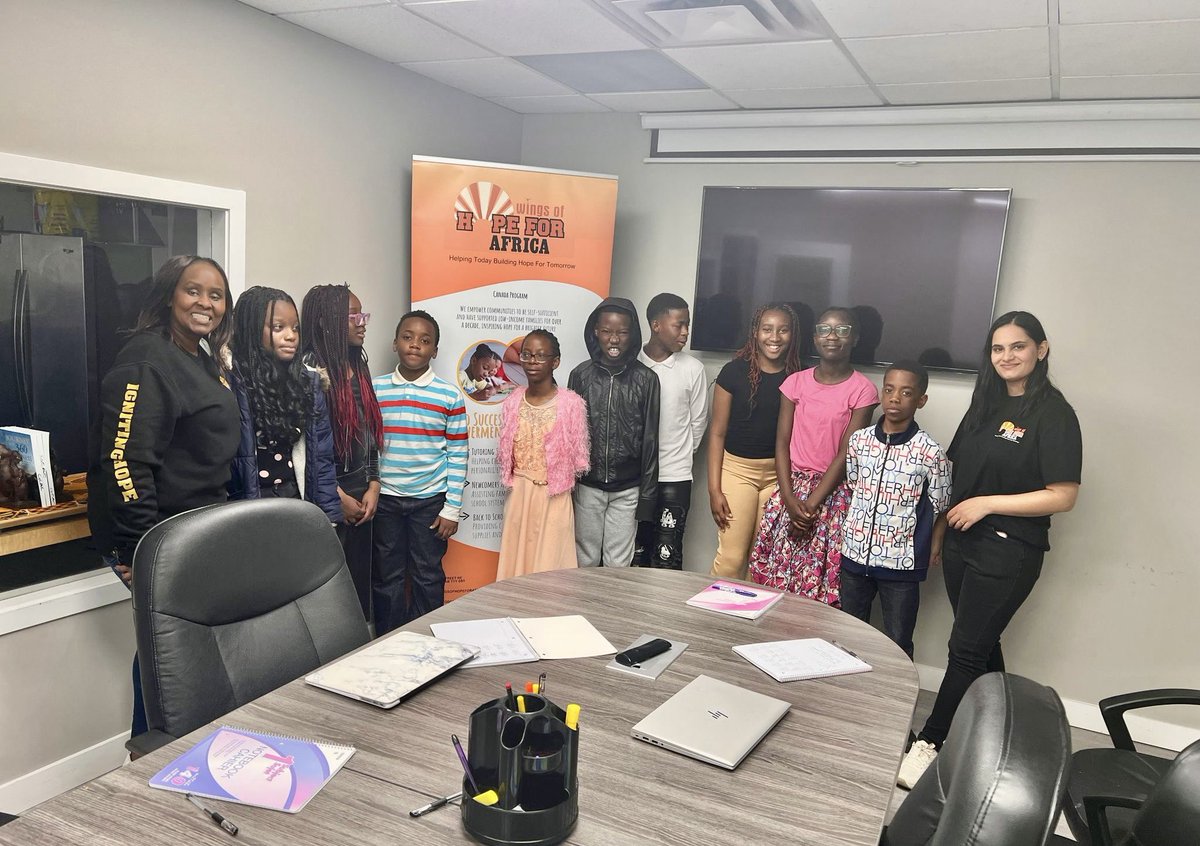 WingsofHopeforA's tweet photo. Thank you Humaira Falak from @UnitedWayCgy for visiting us! 💙 Grateful for the GEM funding that supports our Youth Empowerment Program—offering after-school help in math, homework &amp; more. 📚✨
#GEMFunding #Communityimpact https://t.co/gqYyDssU8f