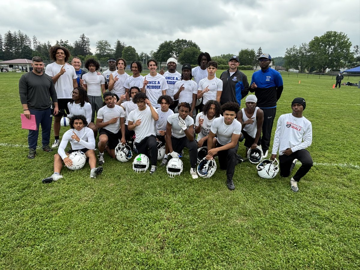 Coach Chris Conklin (@coach_conklin1) on Twitter photo First <a href="/Mtownfb/">Middletown Football</a> team to win at the Hudson Valley Shootout 7v7. Congrats to these young guys Ⓜ️🐻🏈💪🏻🥇 First <a href="/Mtownfb/">Middletown Football</a> team to win at the Hudson Valley Shootout 7v7. Congrats to these young guys Ⓜ️🐻🏈💪🏻🥇