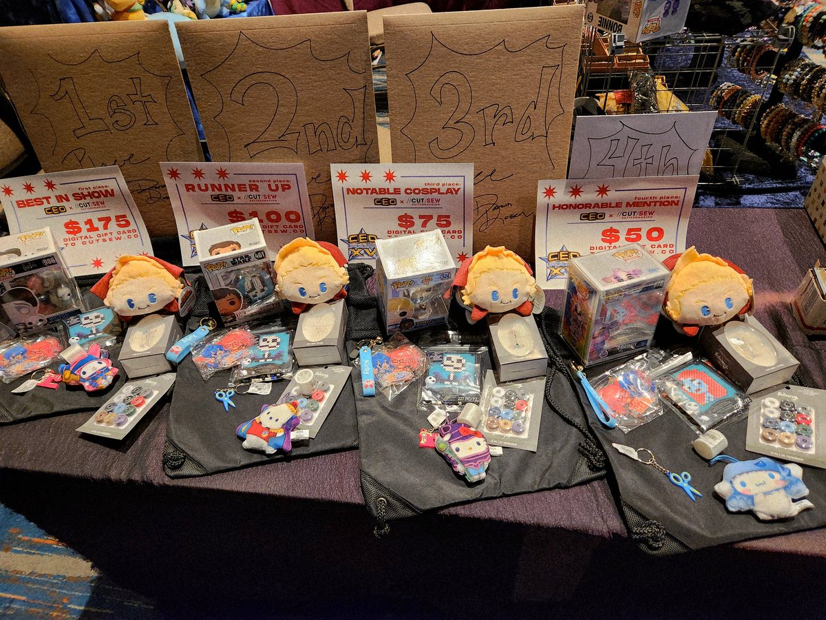 So many incredible Cosplayers at <a href="/CEOGaming/">CEO 2026 on August 14-16 in Orlando, FL!</a> 2025 love

Check out some of these amazing prizes!!!

Cosplay Prizes Sponsored by
<a href="/heycutsew/">CUT/SEW @ Katsucon ✨</a> <a href="/DarwinRose/">Darwin rose</a> <a href="/SpaceDey_/">SPACEDEY 💜 Megacon ➤ TorontoCC ➤ TXS Showdown</a> 
@USAGundamStore  and yours truly <a href="/SunnyDoom88/">Splendid Treasures</a>