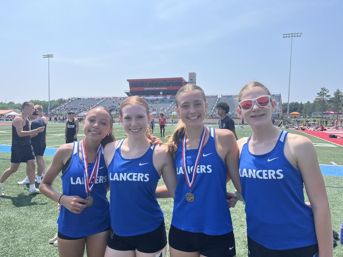 Brookfield Central HS (WI) Girl’s Track & Field tweet media