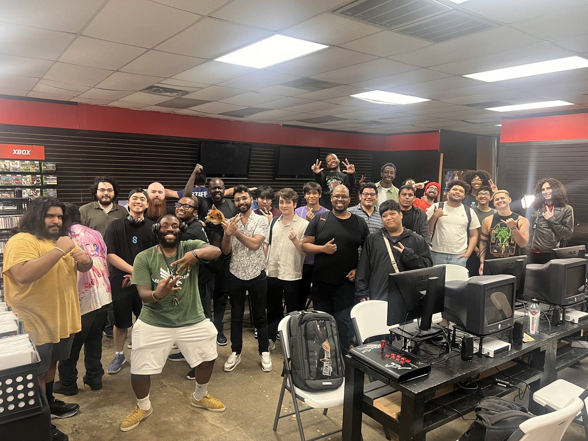 Baddies 40 is live and local!

twitch.tv/hottrojan