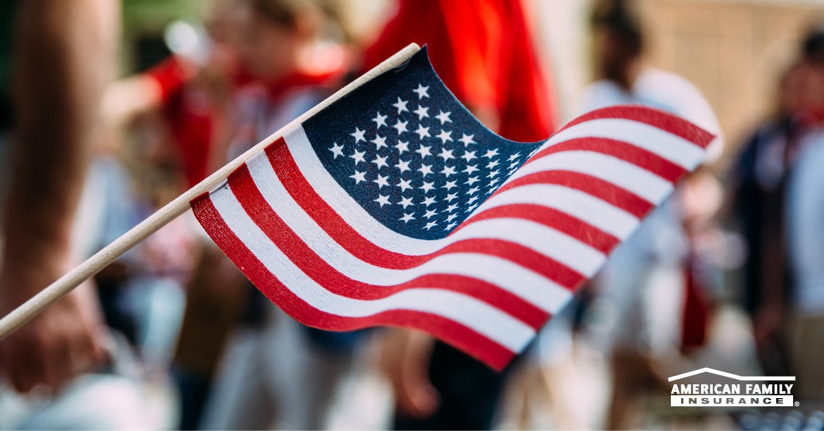 AmFamAgentMike's tweet photo. Happy Flag Day! On this day in 1777, the USA adopted the Stars and Stripes as the official flag of our nation https://t.co/nd5kHHaSR0