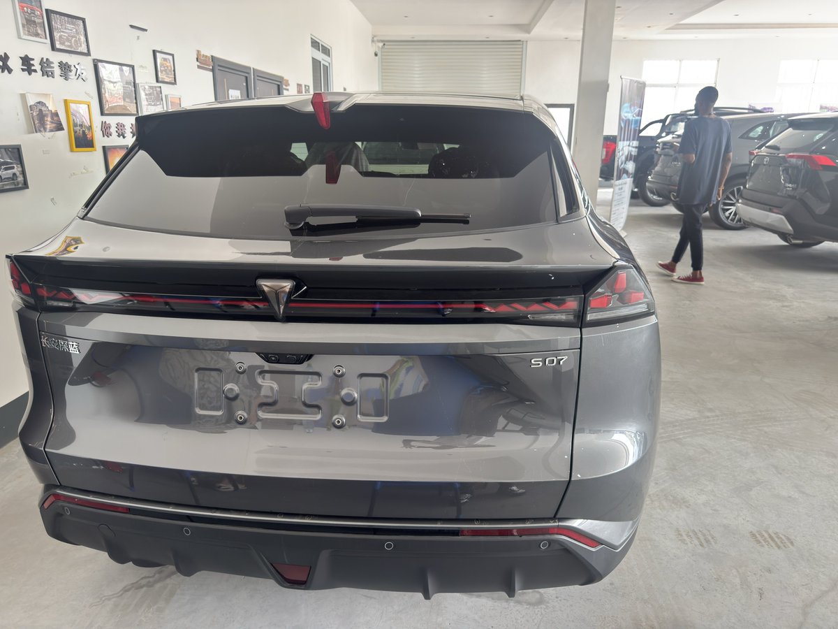 priest087's tweet photo. Just in: 2024 UNI-K 🚘🔥
Sleek. Powerful. Pure Class.
Panoramic roof | Leather seats | Full Option

📍Available now — DM to grab this beast.

#UNI_K2024 #LuxuryCar #CarForSaleGhana #AutoDealerGH #FYP #GhanaCars #CleanRide #ChanganUNI #ViralGhana #DriveInStyle #CarTok #ForYouPage https://t.co/kHDKVaa0rV