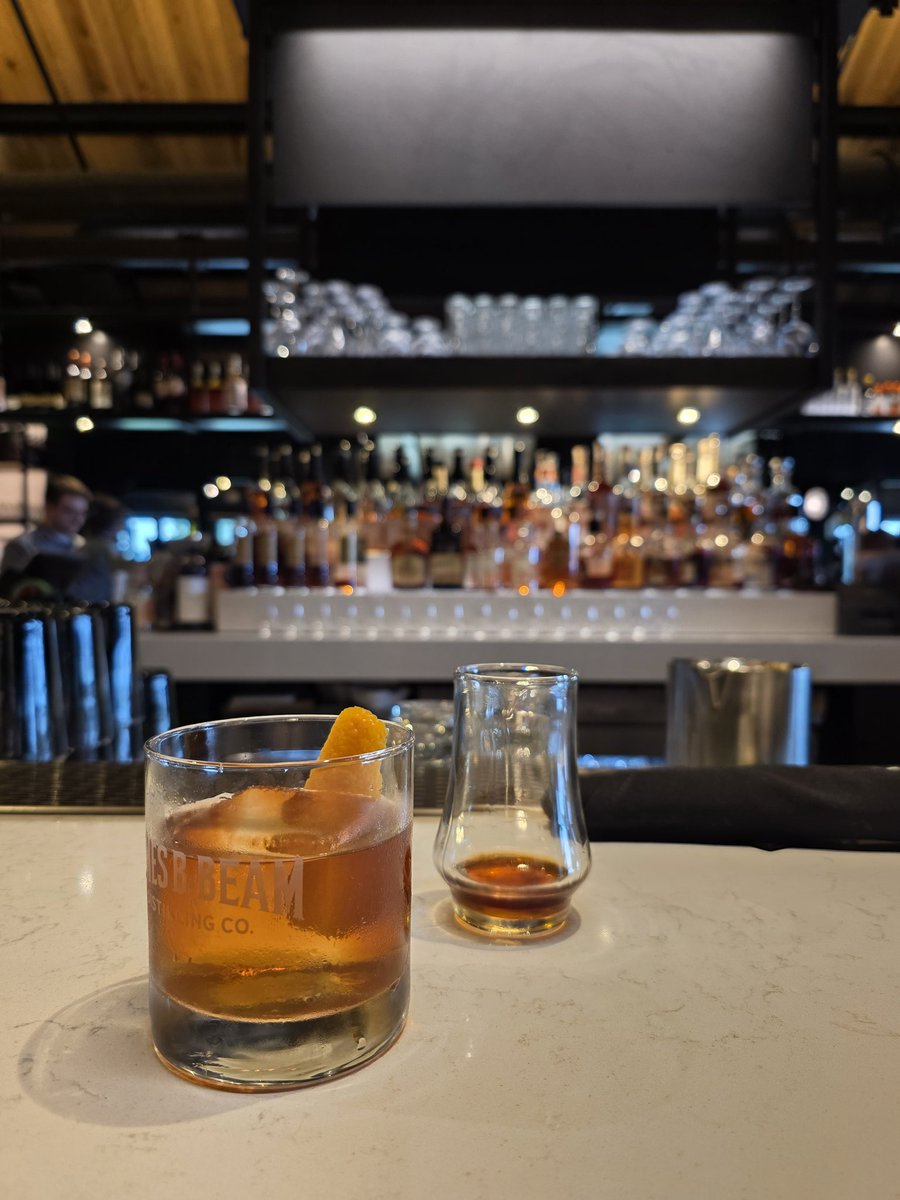 CeoRs6's tweet image. @beamgeneration8 @JimBeam #thekitchentable  @beamsuntory @Audi @AudiOfficial #RSMAFIA  took a drive wirh the wagon.