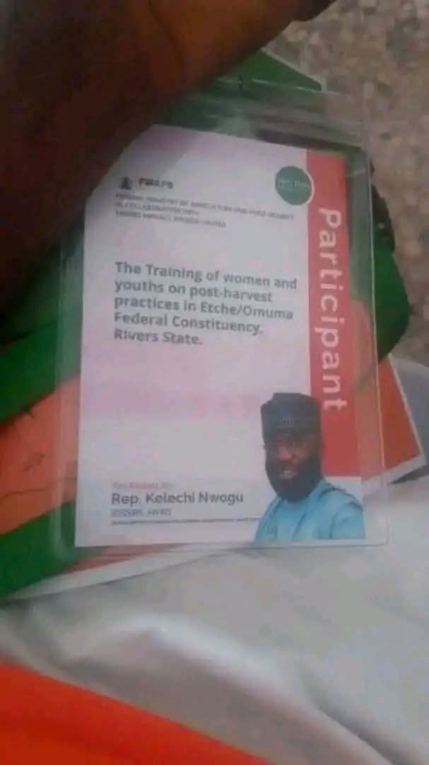 Empowerment Gone Wrong: A Total Embarrassment to the People of Etche-omuma Federal-house! 🤣🤣🤣

This isn’t empowerment; it’s a joke. And sadly, it’s at the expense of the hardworking people of Etche and Omuma.

The kind of “empowerment” a councillor can provide is exactly what