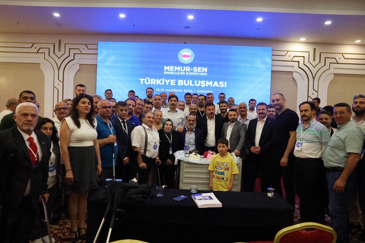 memursenengkom's tweet photo. Türkiye Buluşması kapsamında bugün gerçekleştirdiğimiz etkinlikte,@MemurSenKonf Teşk. Sorumlu Gen Başk Yr Sn @Leventusl teşkilat kültürü, bilinci ve Memur-Sen değerleri hususunda kapsamlı ve ufuk açıcı bir sunum icra etmiştir.
Değerli katkıları için kendilerine teşekkür ederiz https://t.co/1NSw06vyRo