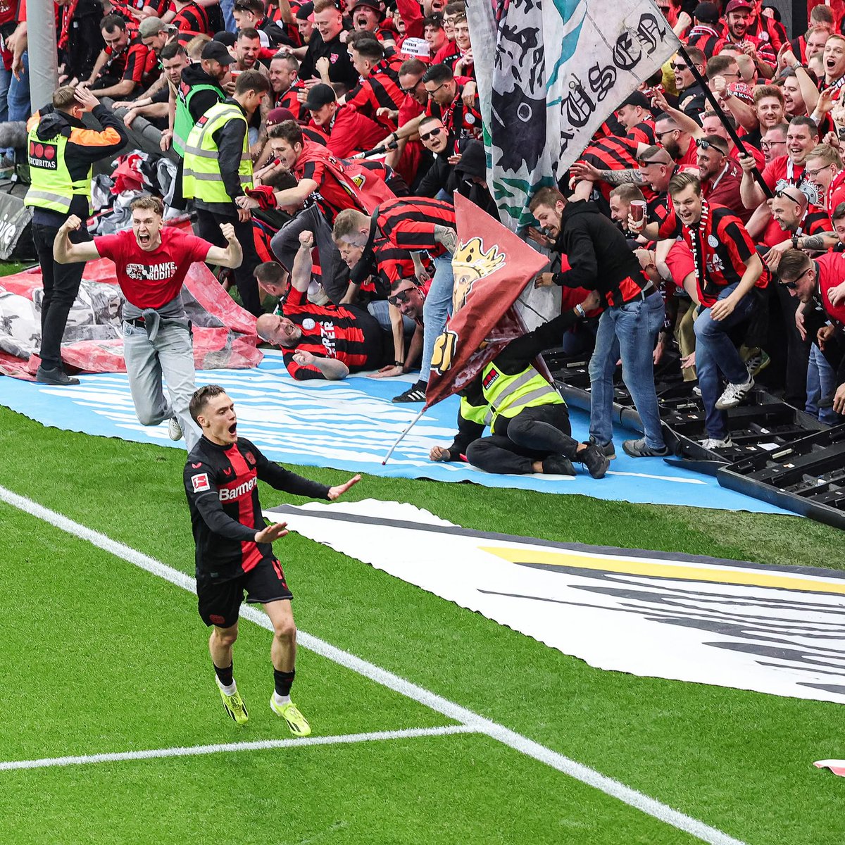 This at Anfield 😍🌟