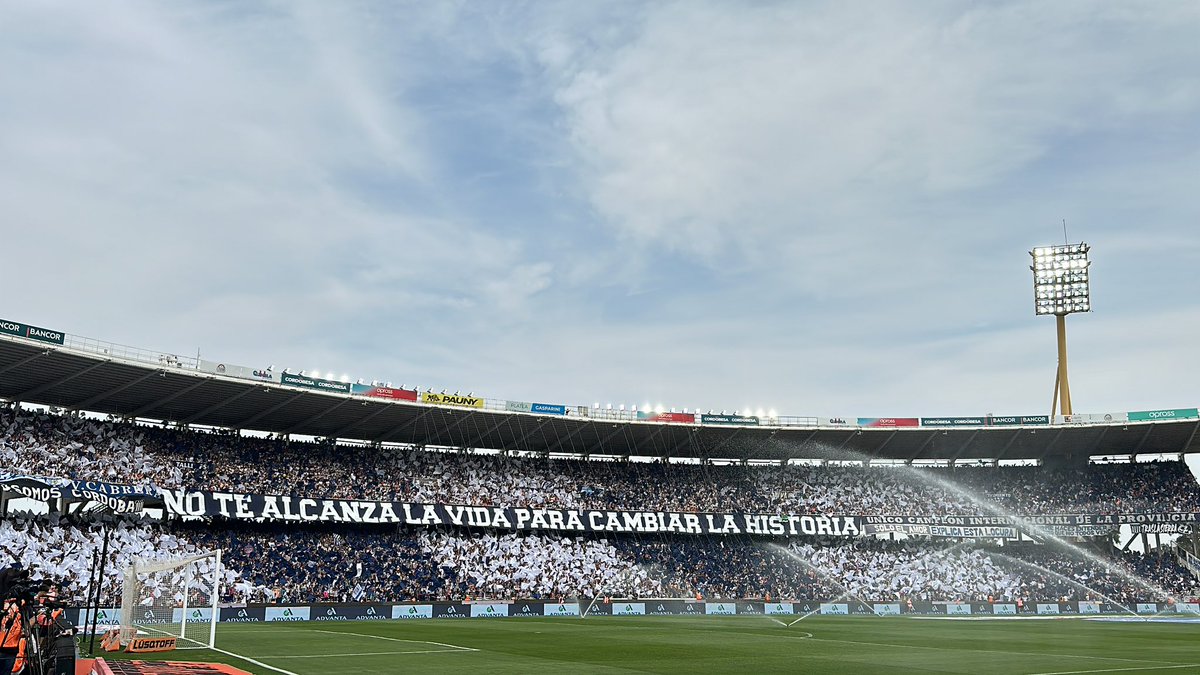 Que aburrido son los findes sin Talleres. Quiero ir a la cancha.