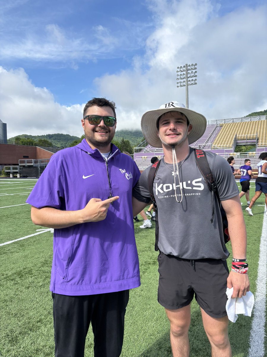 chipmccracken's tweet image. Had a great time at @CatamountsFB today. Thank you to @CoachDvorchik_ and @Coach_kwebb For running a great Camp. Won the speed comp with a .68 Excited for what the future holds can’t wait to be back! @HKA_Tanalski @Bamasnap @SSFBRecruits @CoachKLowman @CoachEBenton
