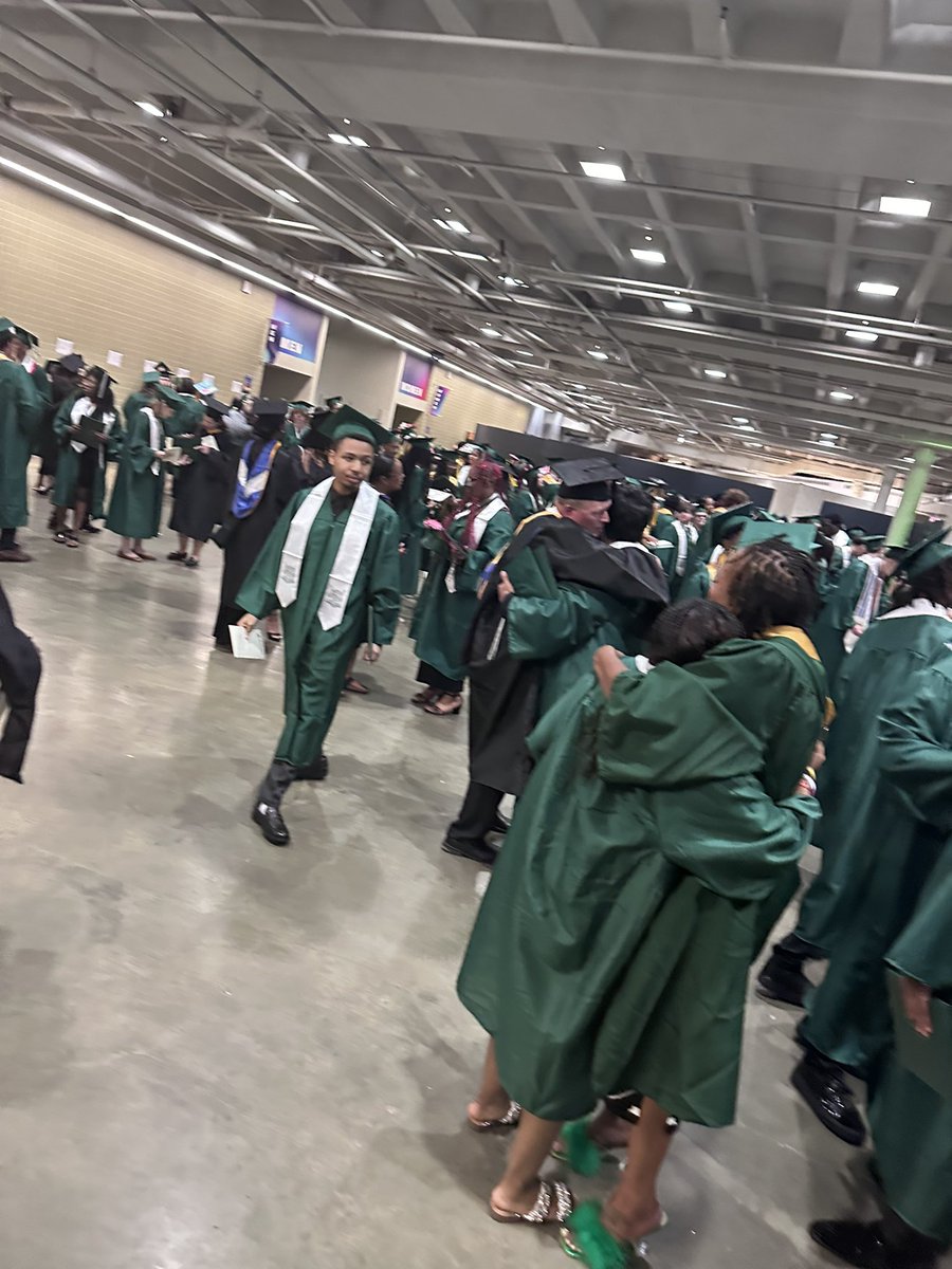 Dr. Dwayne L. Lucas tweet media