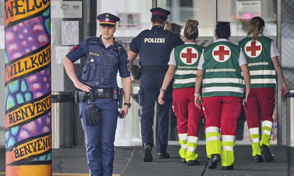 Okullarda silahlı ve bıçaklı saldırılar | Ne yapmalı? dervirgul.com/medya/okullard…