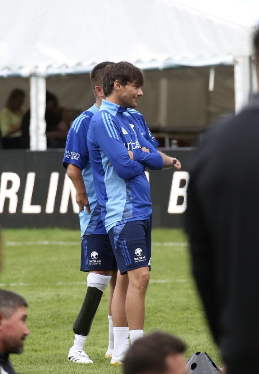 hs1core's tweet image. gatinhooooo